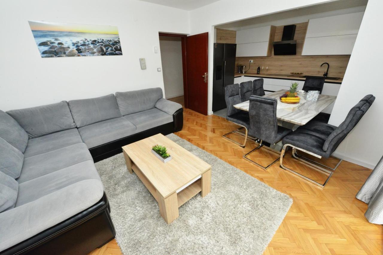 Apartmani Ivan Kaštela Eksteriør bilde